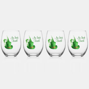 An Irish Touch Leprechaun Clove Hat in Grass Stemless Wine Glass