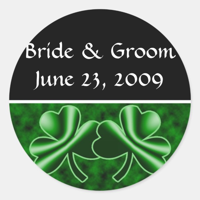 An Irish Wedding Classic Round Sticker (Front)