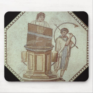 An organist and a horn player entertain mouse mat