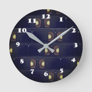 Analogue Round Clock