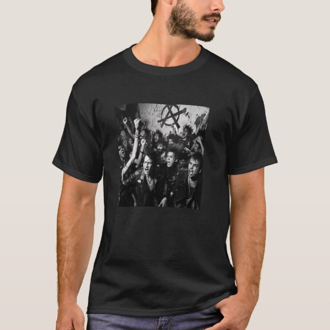 Anarchy signs, punks, punk rock, anarchy T-Shirt (Front)