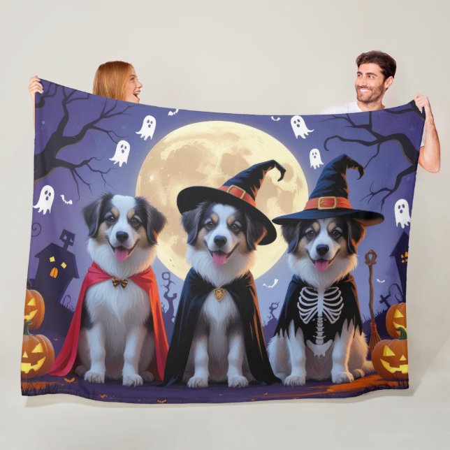 Anatolian Shepherd  Dogs Pumpkin Halloween Funny  Fleece Blanket (In Situ)