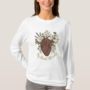 Anatomical Heart Wildflower Bouquet Aesthetic T-Shirt