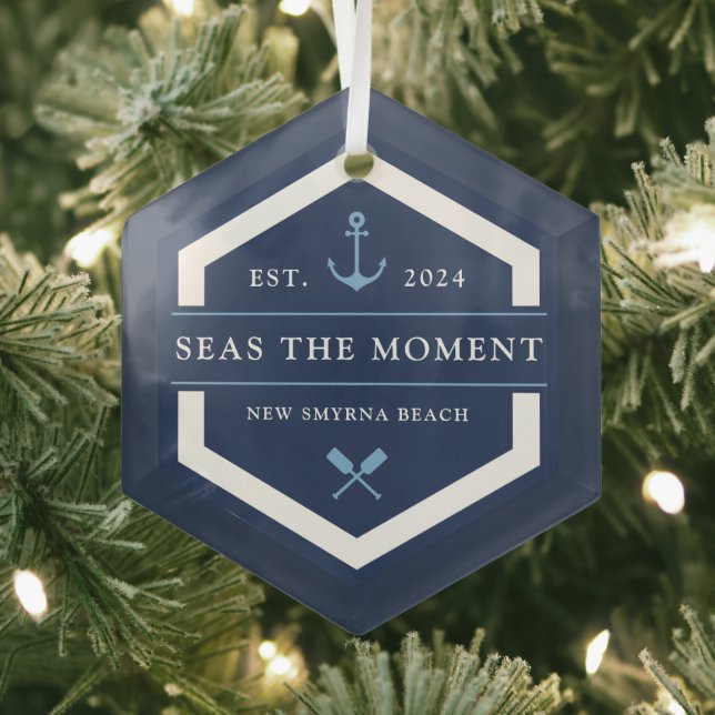 Anchor & Oar | Custom Boat Name Glass Tree Decoration (Insitu)