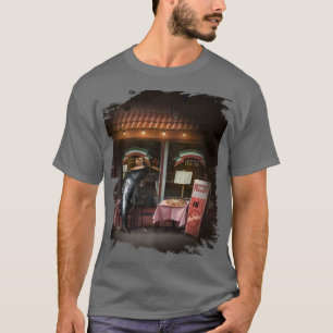 Anchovies Anchovy Discarded Food Funny Pizza Vinta T-Shirt
