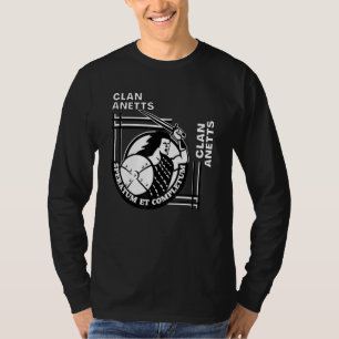 Anetts Clan Gaelic Motto Swordsman T-Shirt