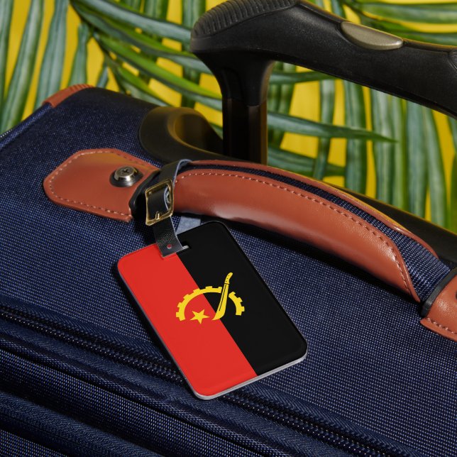 Angola flag luggage tag (Front Insitu 1)