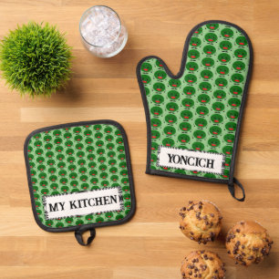 Angry Watermelon by Kenneth Yoncich Oven Mitt & Pot Holder Set