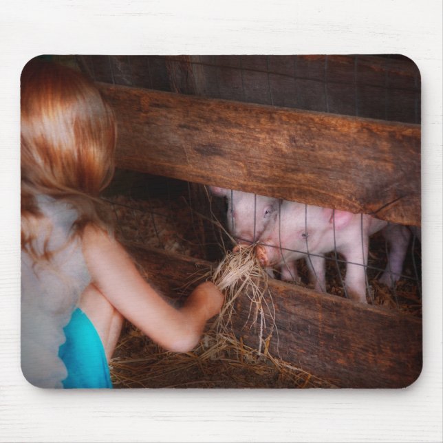 Animal - Pig - Feeding piglets Mouse Mat (Front)