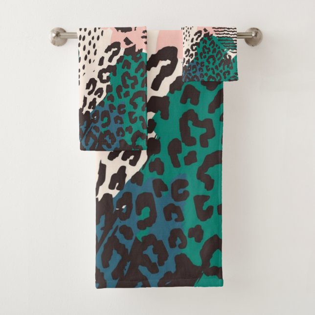 Animal print pattern bath towel set (Insitu)