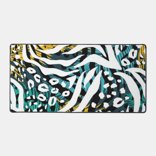 Animal print pattern desk mat (Front)