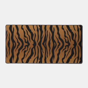 Animal print pattern desk mat