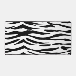 Animal print pattern desk mat