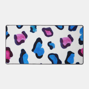 Animal print pattern desk mat