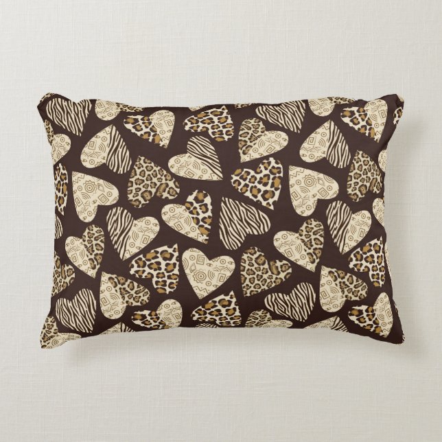 Animal skin with hearts decorative cushion (Front)