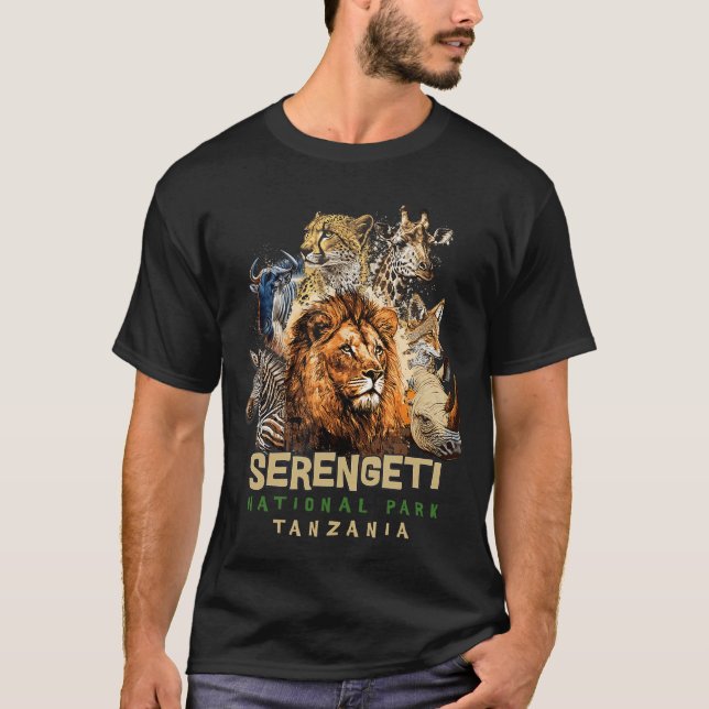 Animals in African Serengeti National Park Safaria T-Shirt (Front)