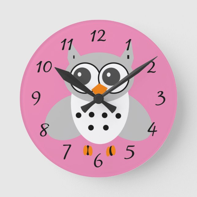 Animated Owl Round Clock (Front)