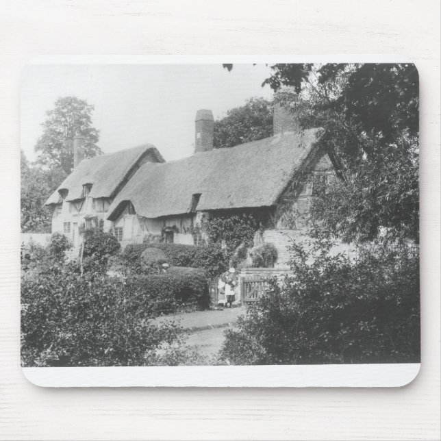 Anne Hathaway's cottage Mouse Mat (Front)