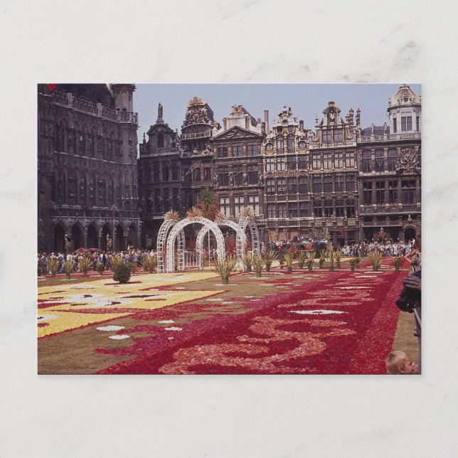 Annual Flower Festival at La Grande Place, Brussel Postcard (Front)