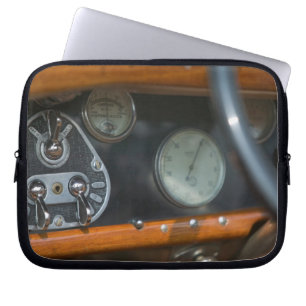 antique jaguar 2 laptop sleeve