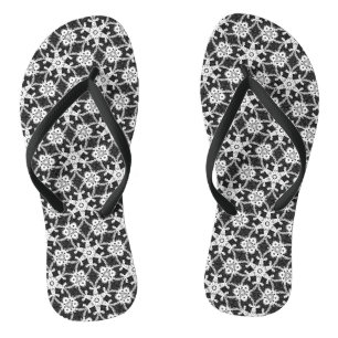 Antique lace - white and black flip flops