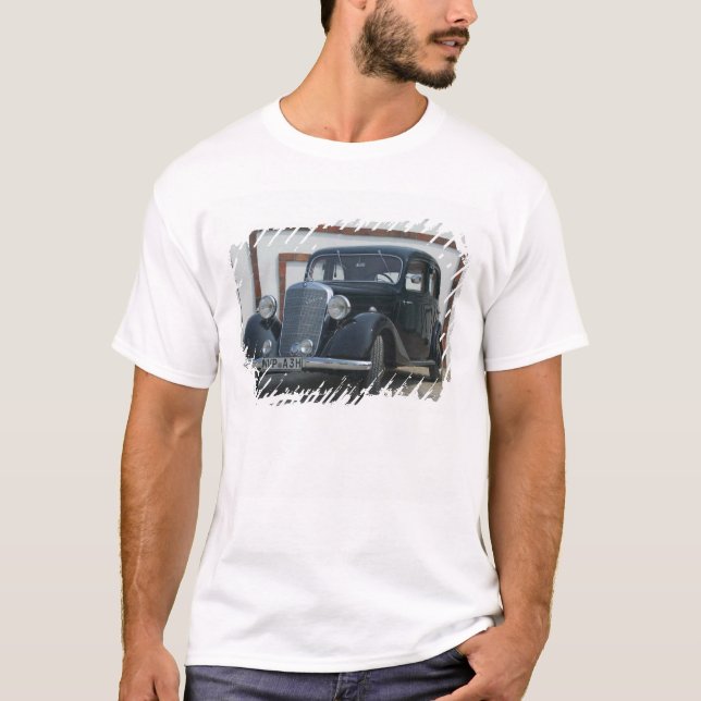 antique mercedes 3 T-Shirt (Front)