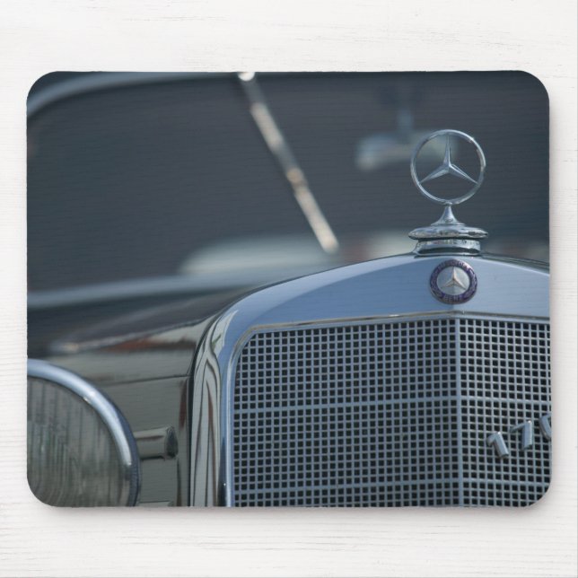 antique mercedes 4 mouse mat (Front)