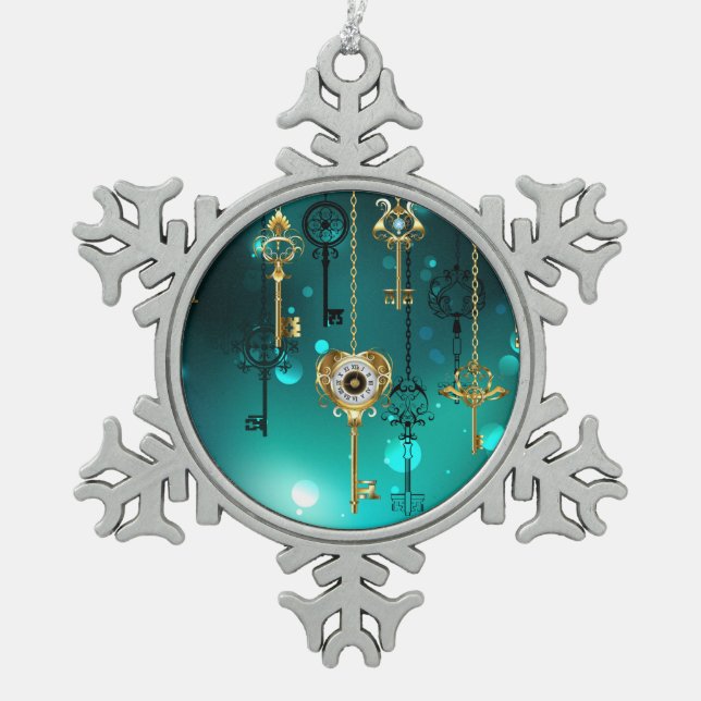 Antique Skeleton Keys on Green Background Snowflake Pewter Christmas Ornament (Front)