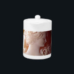 Antique victorian ivory cameo silhouette<br><div class="desc">Romantic antique cameo - image of a pretty Victorian Lady - delicate filigree detail.</div>