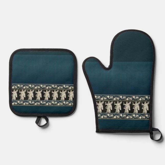 Anunnaki Oven Mitt and Pot Holders Oven Mitt & Pot Holder Set (Front)