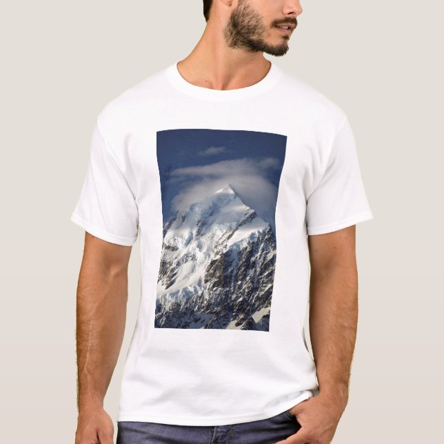 Aoraki Mount Cook, Mackenzie Country, South T-Shirt (Front)