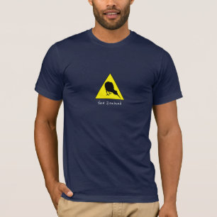 Aotearoa & Kiwi Bird, Nocturnal New Zealand travel T-Shirt