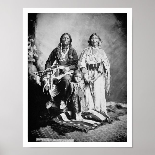 Apache Chief Antonio Maria with his family, 1897 ( Poster (Front)
