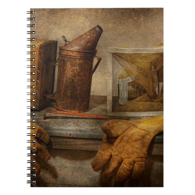 Apiary - The Beekeeper Notebook (Front)