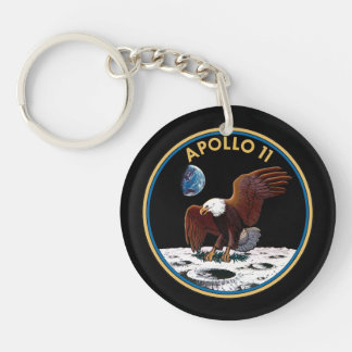 Apollo 11 insignia key ring