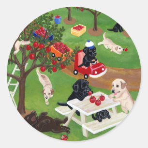 Apple Farm Labradors Classic Round Sticker