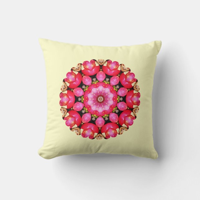 APPLES CUSHION (Front)