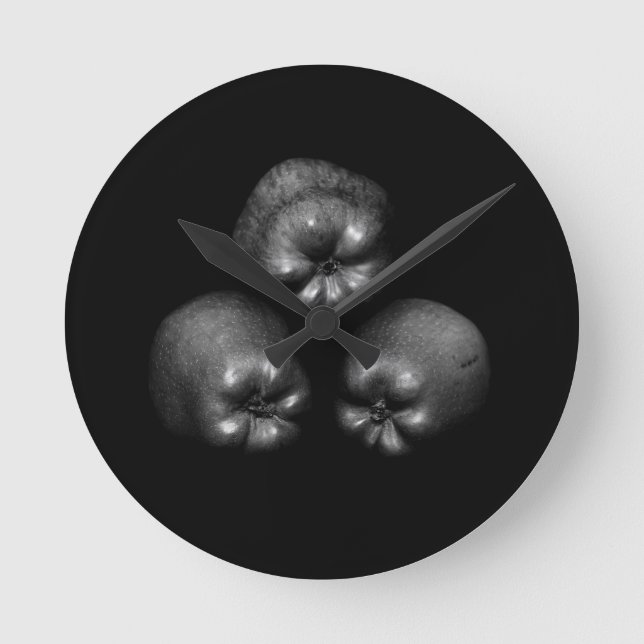 Apples - Fine Art Classic Elegant Fun Unique Round Clock (Front)
