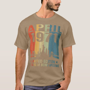 April 1971 51 Birthday 51 Year Old 1971 Birthday V T-Shirt