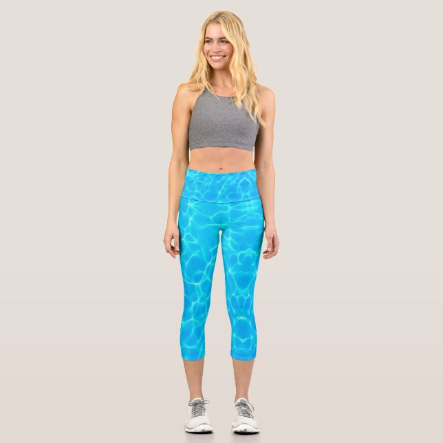 Aqua Water Pattern With Reflection Waves Capri Leggings (Front)