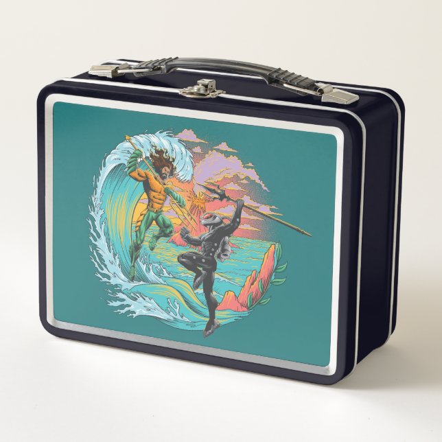Aquaman & Black Manta Tidal Wave Metal Lunch Box (Front)