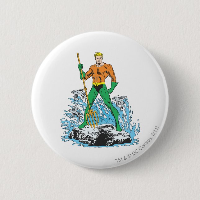 Aquaman Stands with Pitchfork 6 Cm Round Badge (Front)