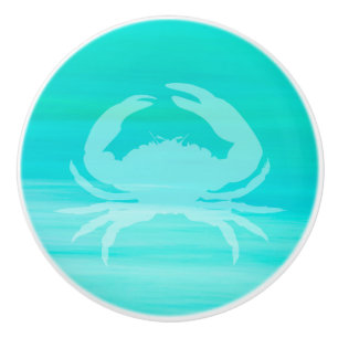 Aquamarine turquoise sea water with a crab ceramic knob