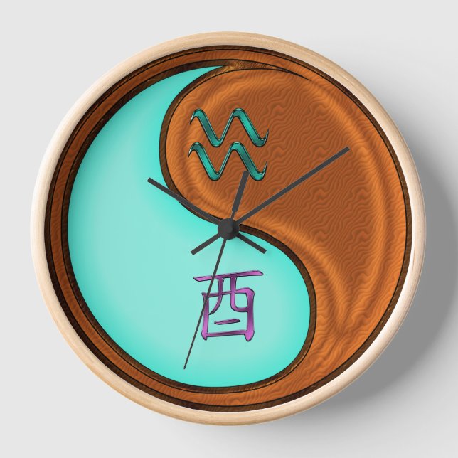 Aquarius & Wood Rooster Keychain Clock (Front)
