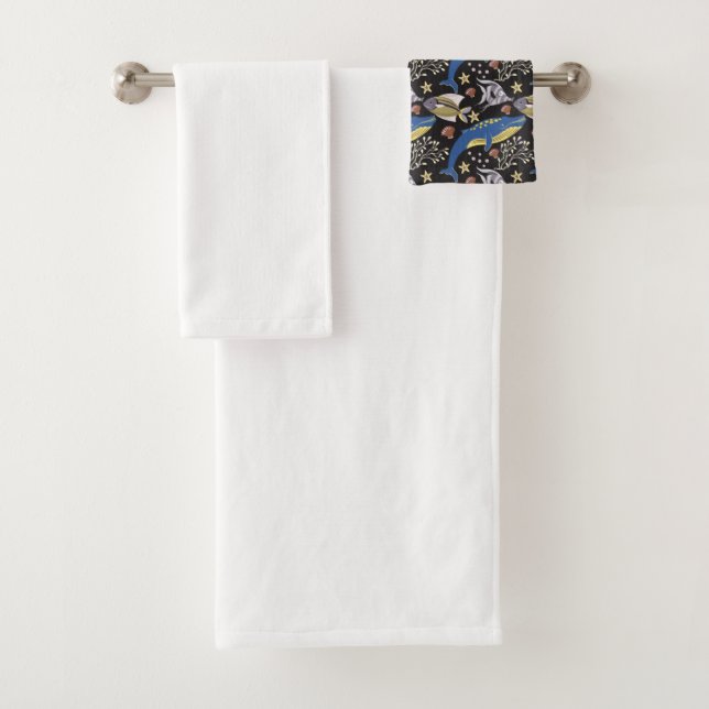 Aquatic animals pattern | ocean underwater life 17 bath towel set (Insitu)