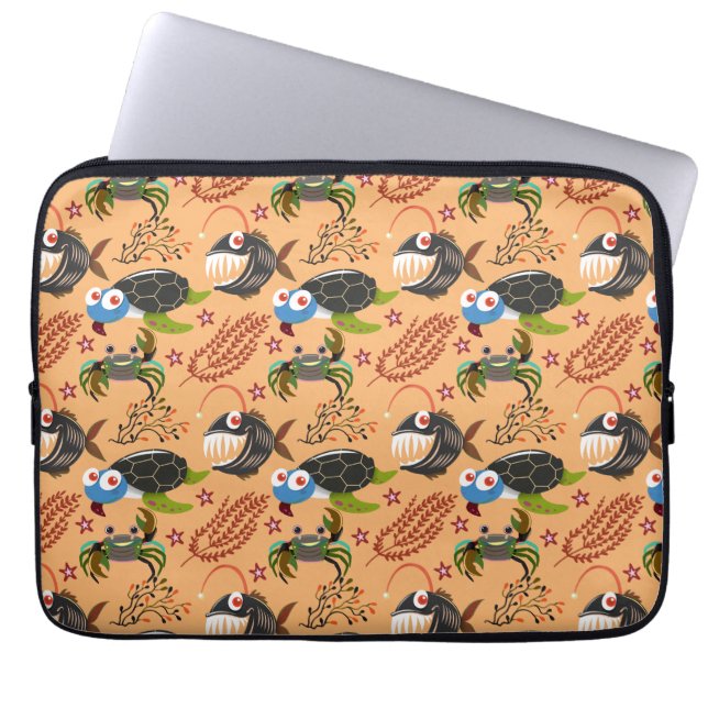 Aquatic animals pattern | ocean underwater life 32 laptop sleeve (Front)