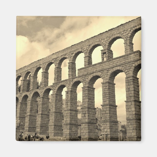 'Aqueduct' Magnet (Front)