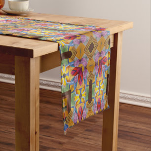 Arabesque Hearts Fractal Pattern Short Table Runner