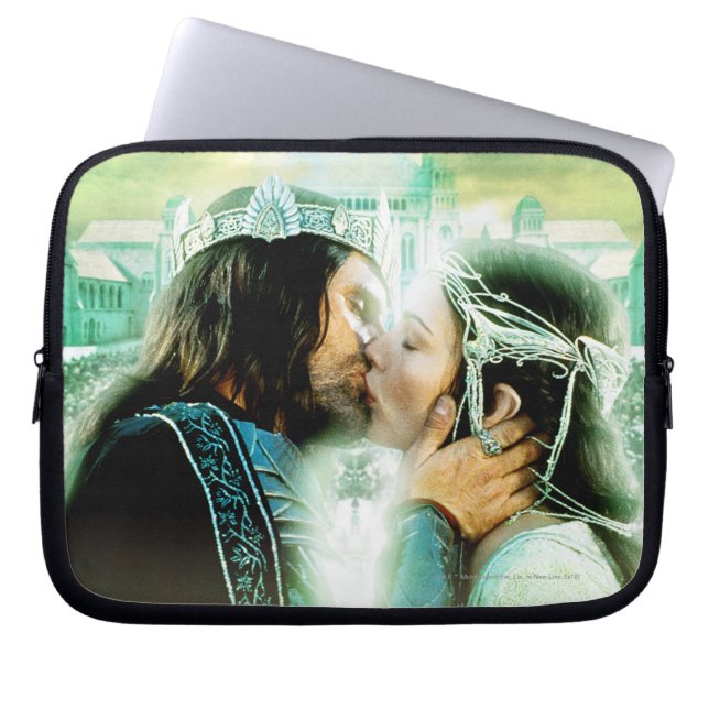 Aragorn and ARWEN™ Kiss Laptop Sleeve (Front)