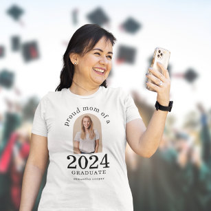 Arch Photo Proud Mom of 2023 Graduate T-Shirt